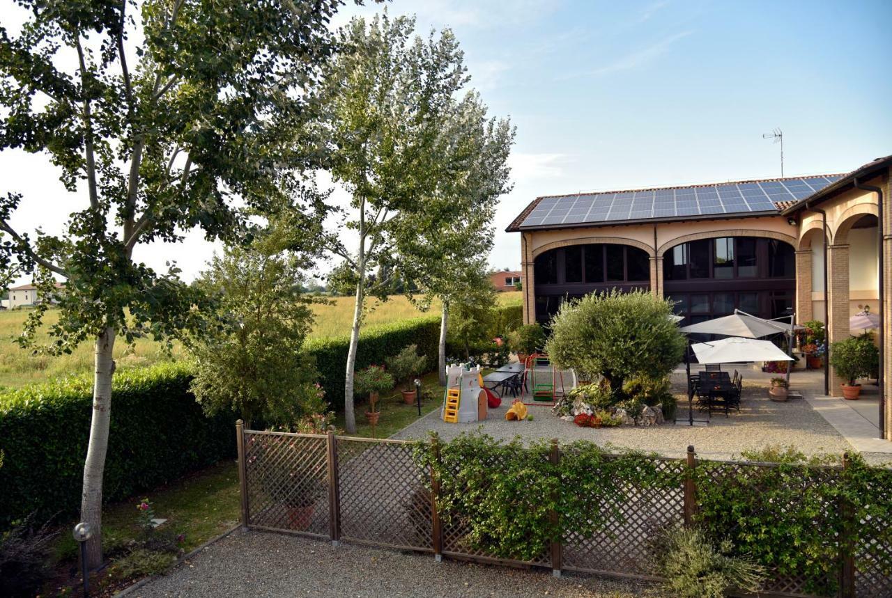 Agriturismo Argaland Парма Экстерьер фото